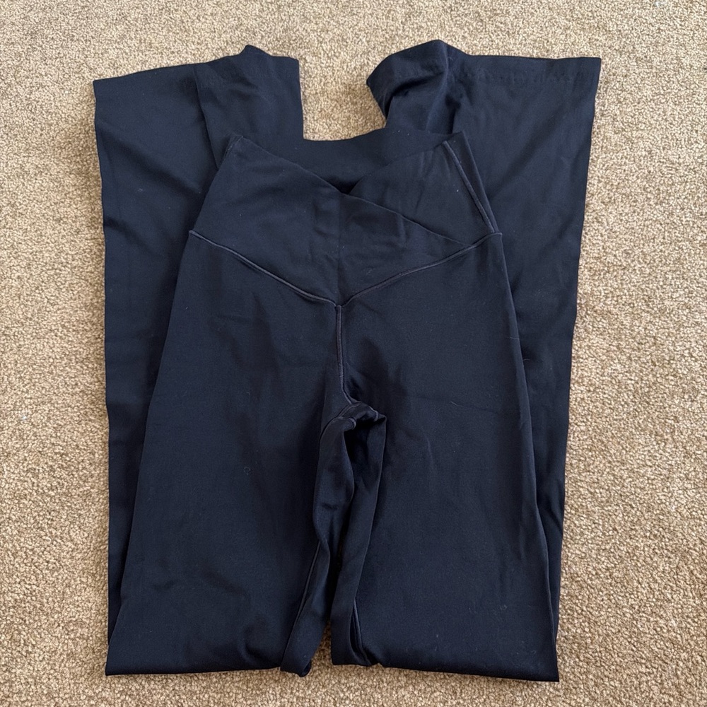 OFFLINE by Aerie Black Crossover Flared Leggings